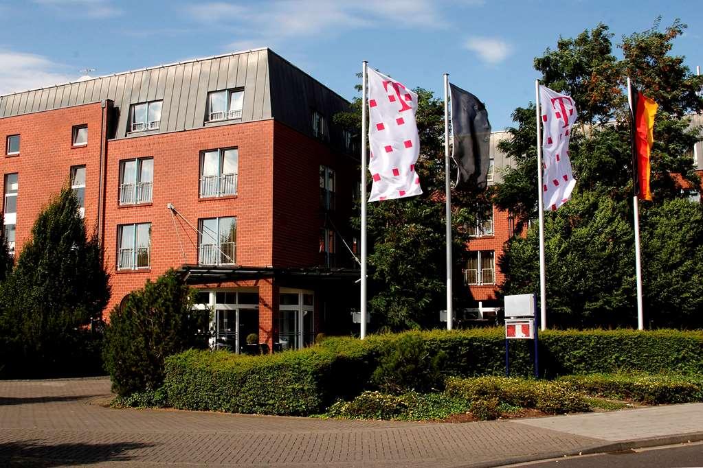 H+ Hotel Koeln Huerth Bagian luar foto