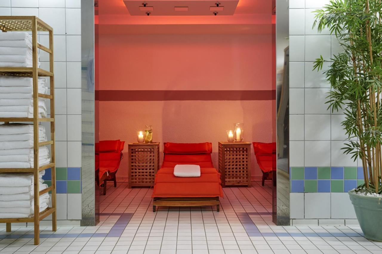 H+ Hotel Koeln Huerth Bagian luar foto